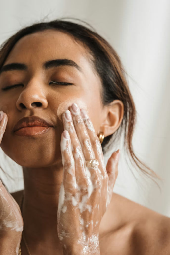 Hydrating Cleansing Water
